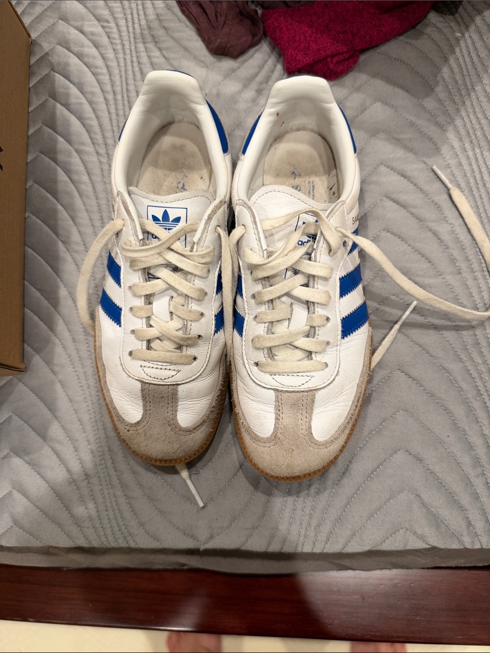 adidas White & Blue Retro Samba style kid sneakers size 4